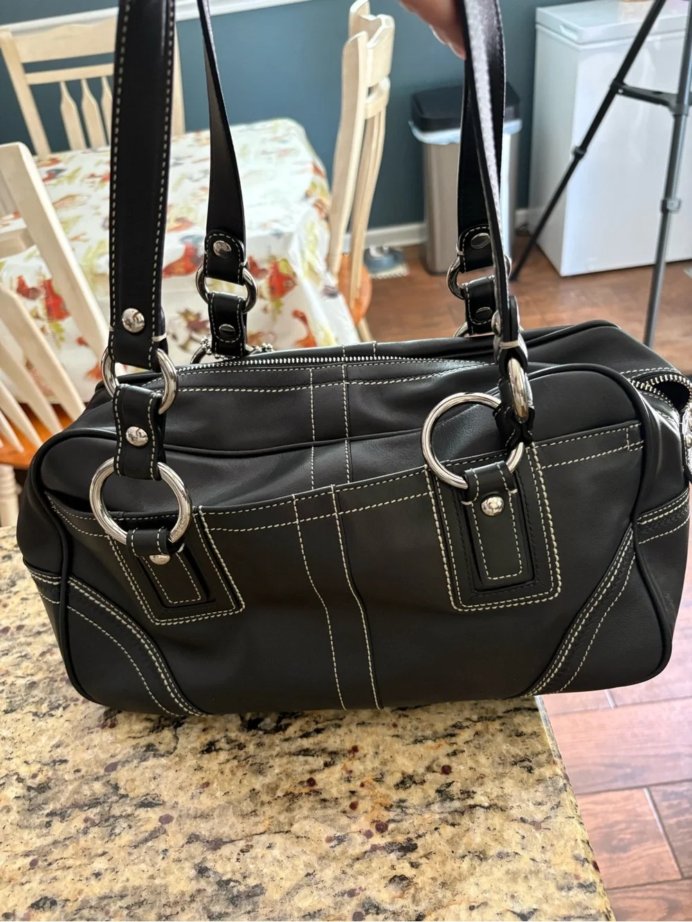 Coach SoHo shoulder bag … pristine!!! - Picture 8 of 12